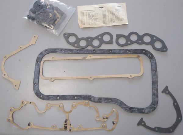 Motorteil-Dichtungssatz - Entrußersatz (5880923), Fiat / Lancia Original